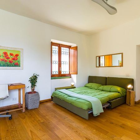 Kamyhouse Una Tranquilla Struttura Nel Verde Nápoles Exterior foto