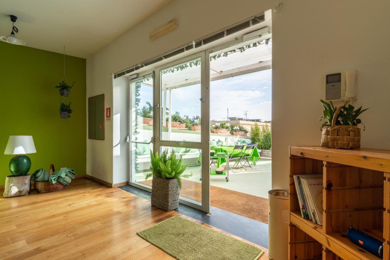 Kamyhouse Una Tranquilla Struttura Nel Verde Nápoles Exterior foto