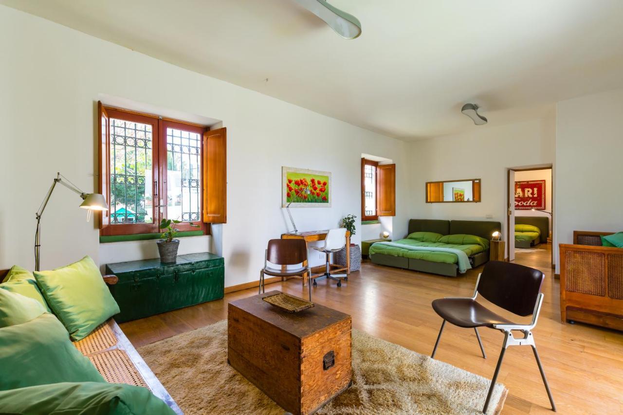 Kamyhouse Una Tranquilla Struttura Nel Verde Nápoles Exterior foto
