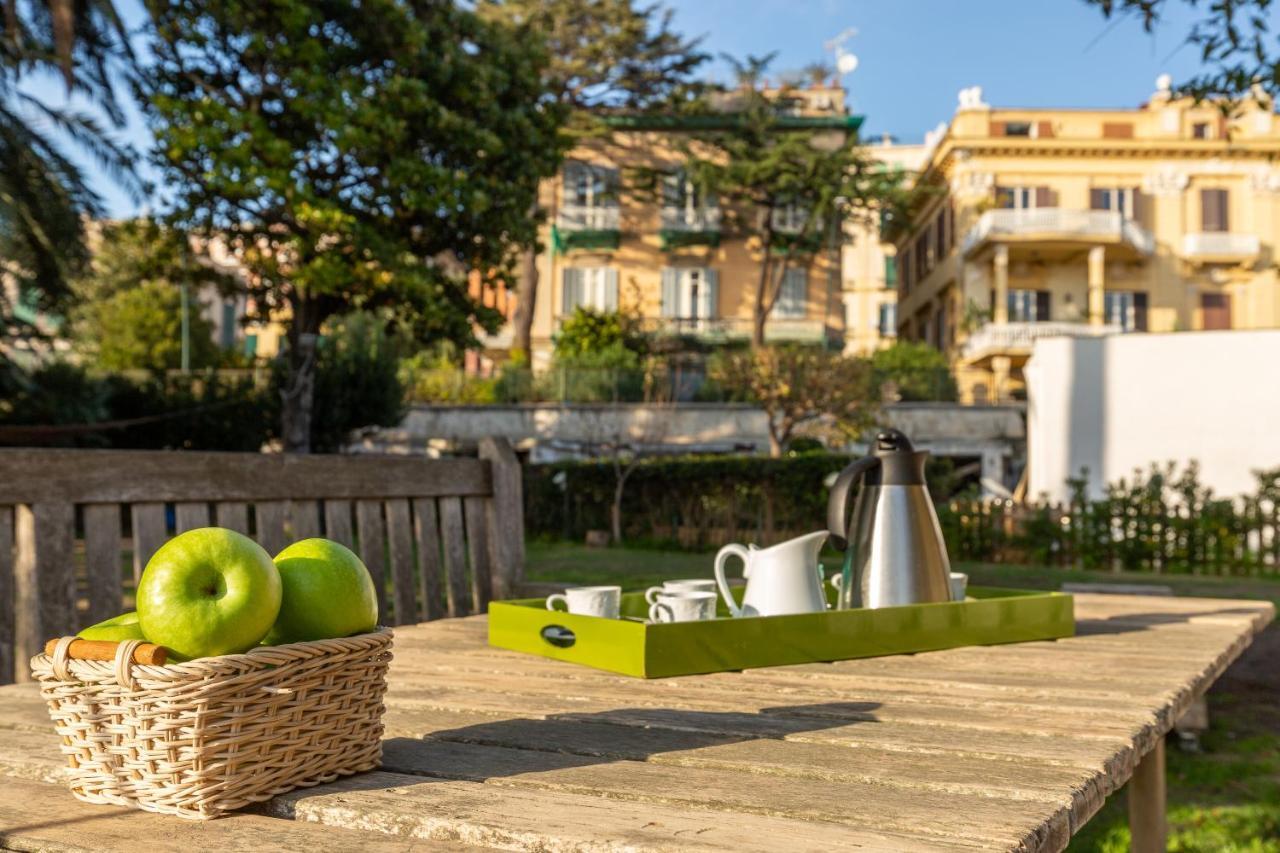 Kamyhouse Una Tranquilla Struttura Nel Verde Nápoles Exterior foto